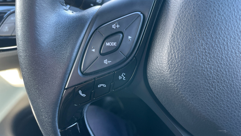 Toyota C-HR 1.8 Hybrid Icon 5dr CVT Hybrid Hatchback